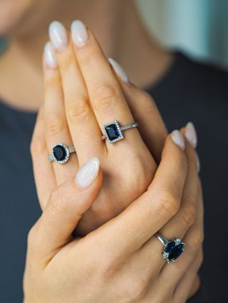 Stříbrné prsteny se syntetickými safíry 💍💍💍