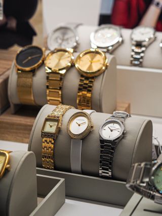 Najdete u nás i novinky hodinek CALVIN KLEIN ✨🎄🎁