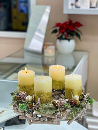 Přejeme Vám krásnou druhou adventní neděli ✨❤️🎄 Dnes jsme tu pro Vás do 17.00 ✨